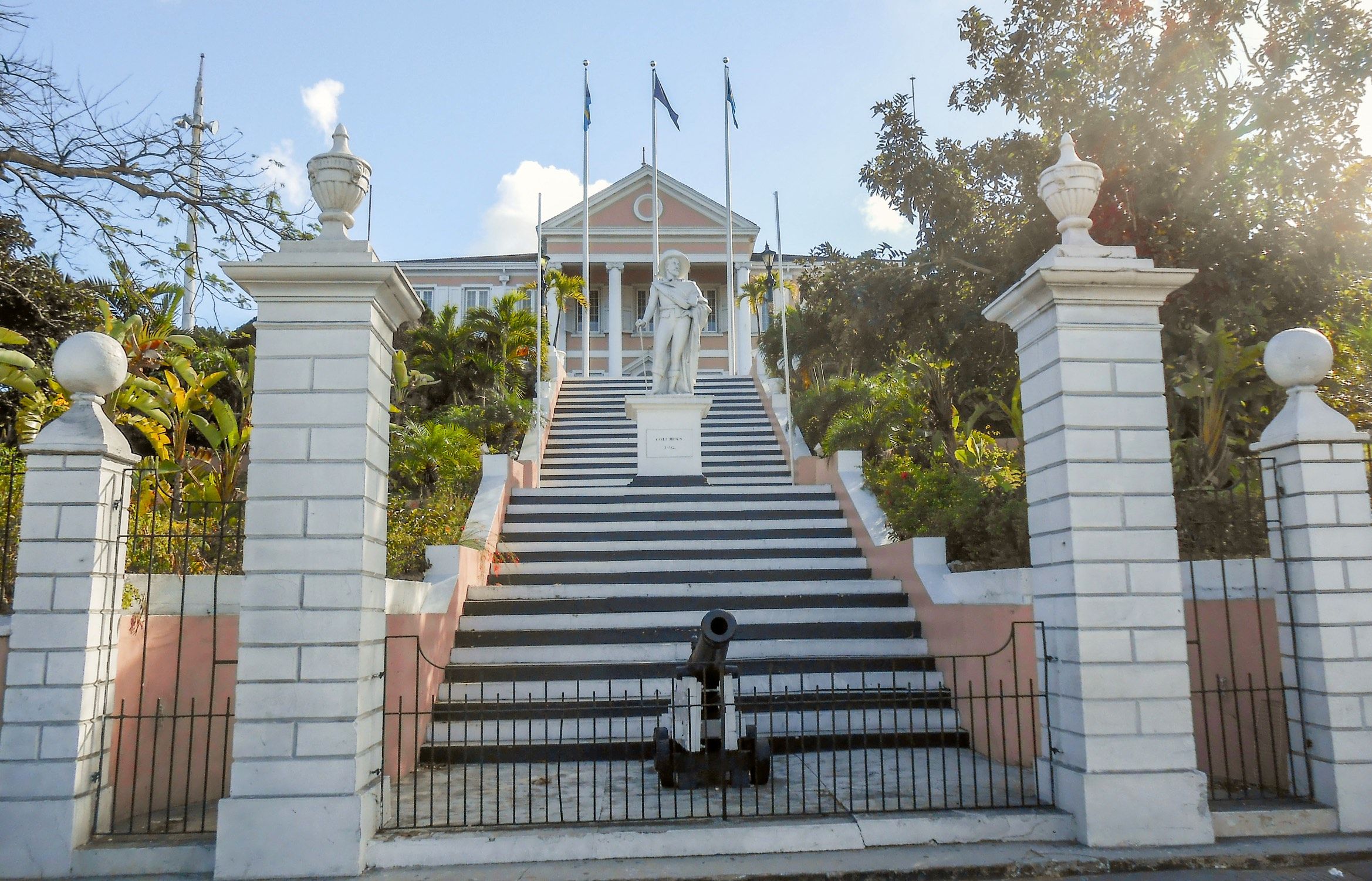 Tips Nassau