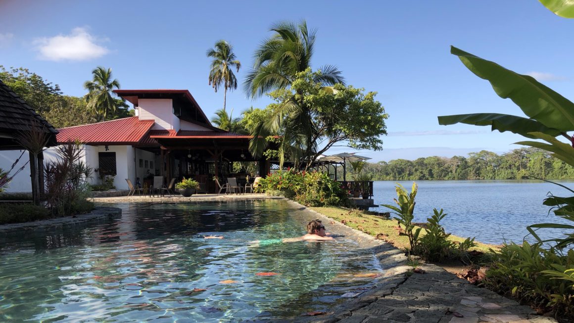 Tortuga Lodge & Gardens